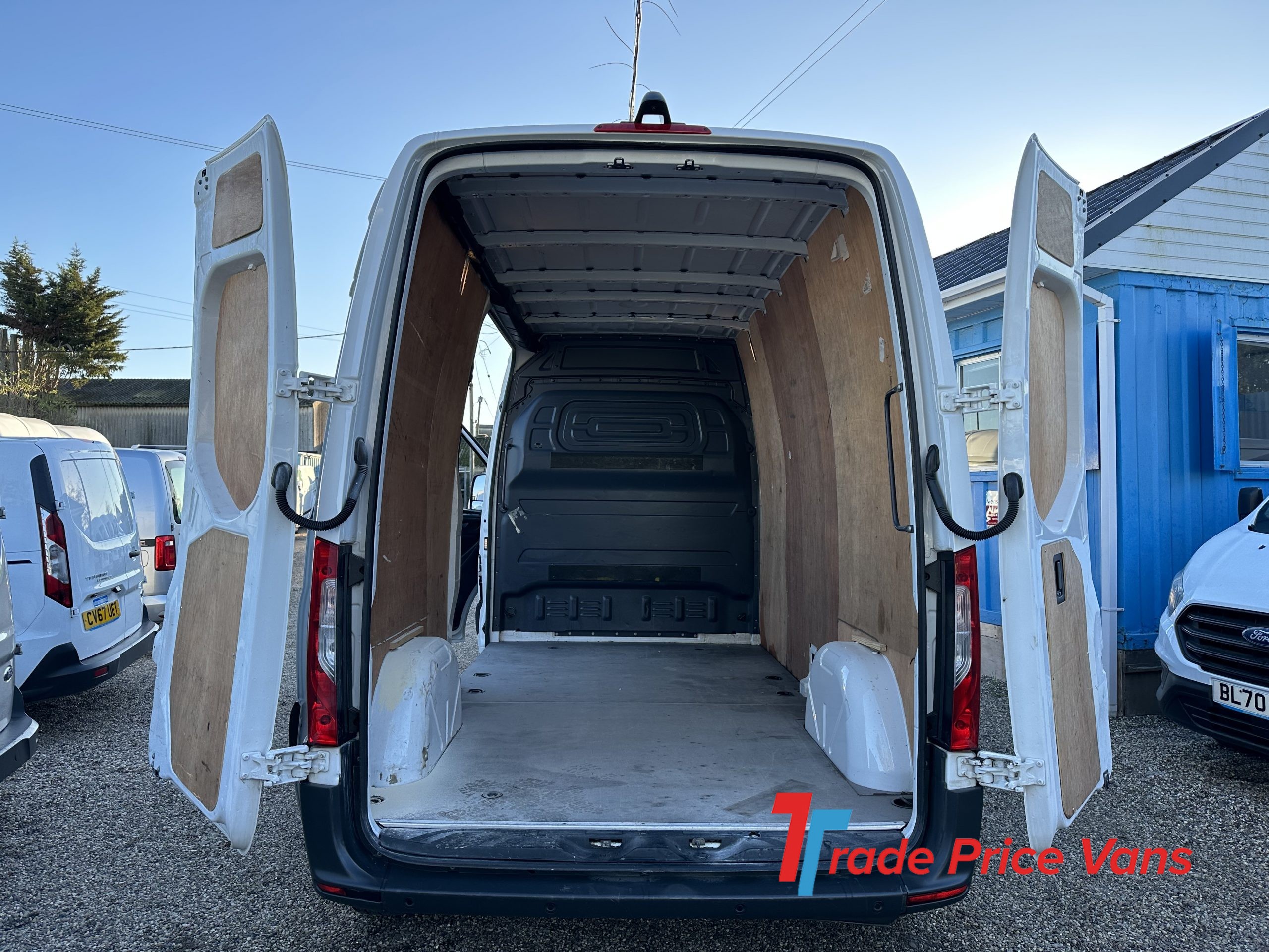 013 Trade Price Vans