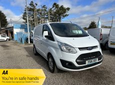 2016 (16 PLATE) FORD TRANSIT CUSTOM 270 LIMITED E-TECH P/V AIR CON HEATED SEATS** NO VAT**