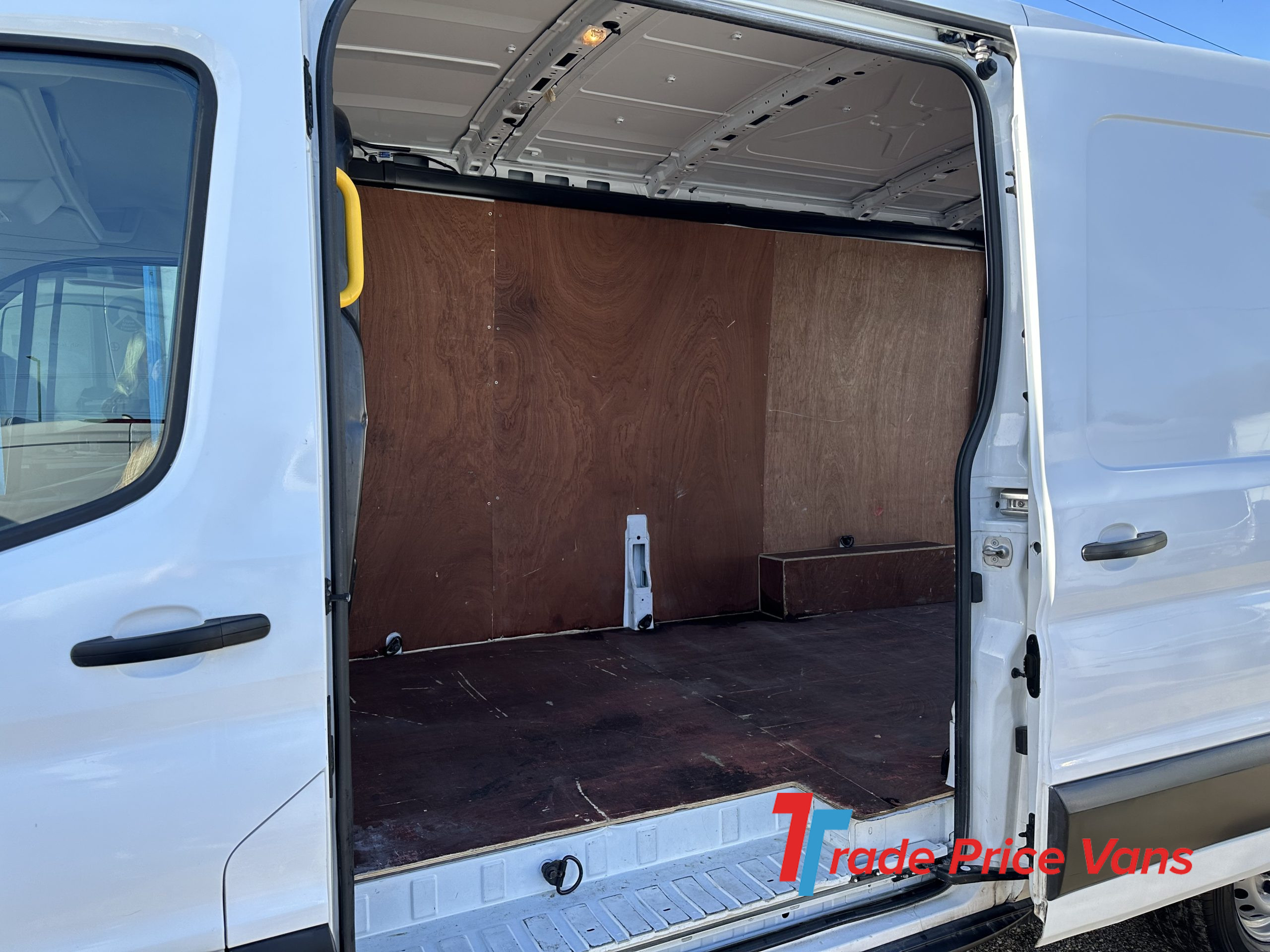 FORD TRANSIT 350 LEADER L3 H2 LONG WHEEL BASE EURO 6 ULEZ COMPLIANT