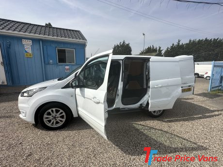 FORD TRANSIT CONNECT 200 LIMITED TDCI PANEL VAN AIR CON EURO 6 ULEZ COMPLIANT VANS FOR SALE IN ESSEX USED VANS FOR SALE IN ESSEX