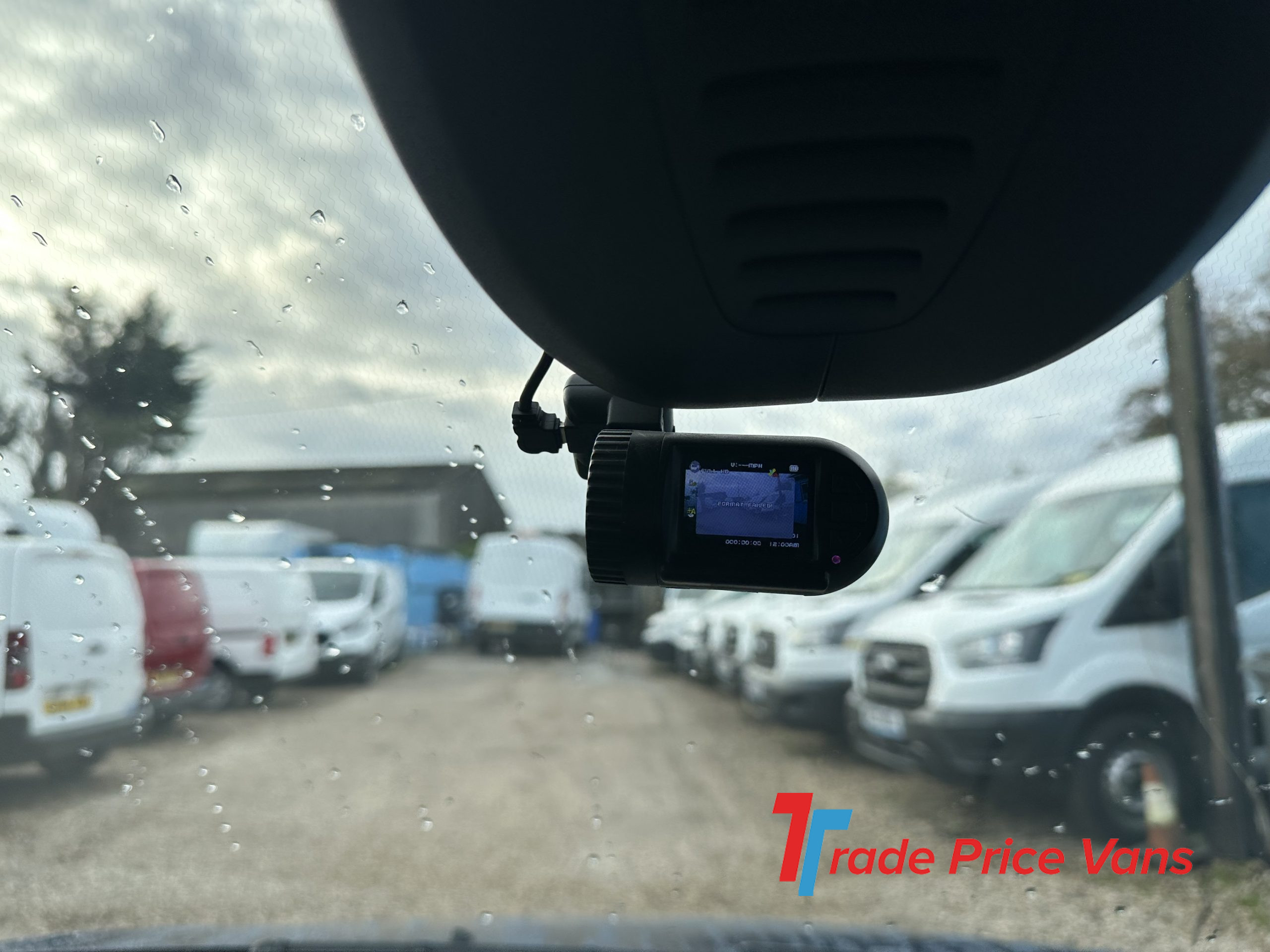 FORD TRANSIT CONNECT 240 LIMITED AIR CON EURO 6 ULEZ COMPLIANT VANS FOR