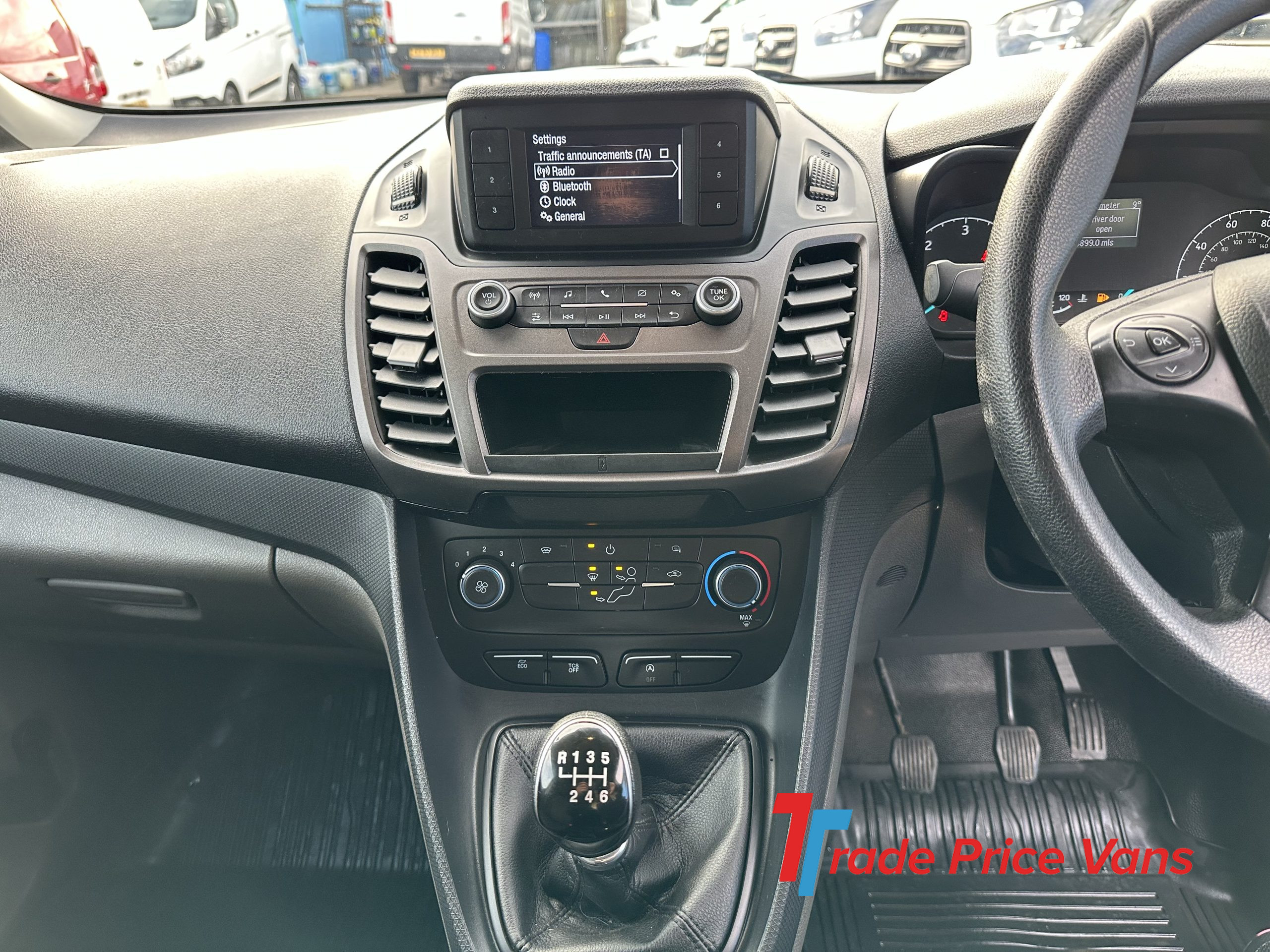 FORD TRANSIT CONNECT 230 TREND TDCI CREW VAN EURO 6 ULEZ COMPLIANT VANS