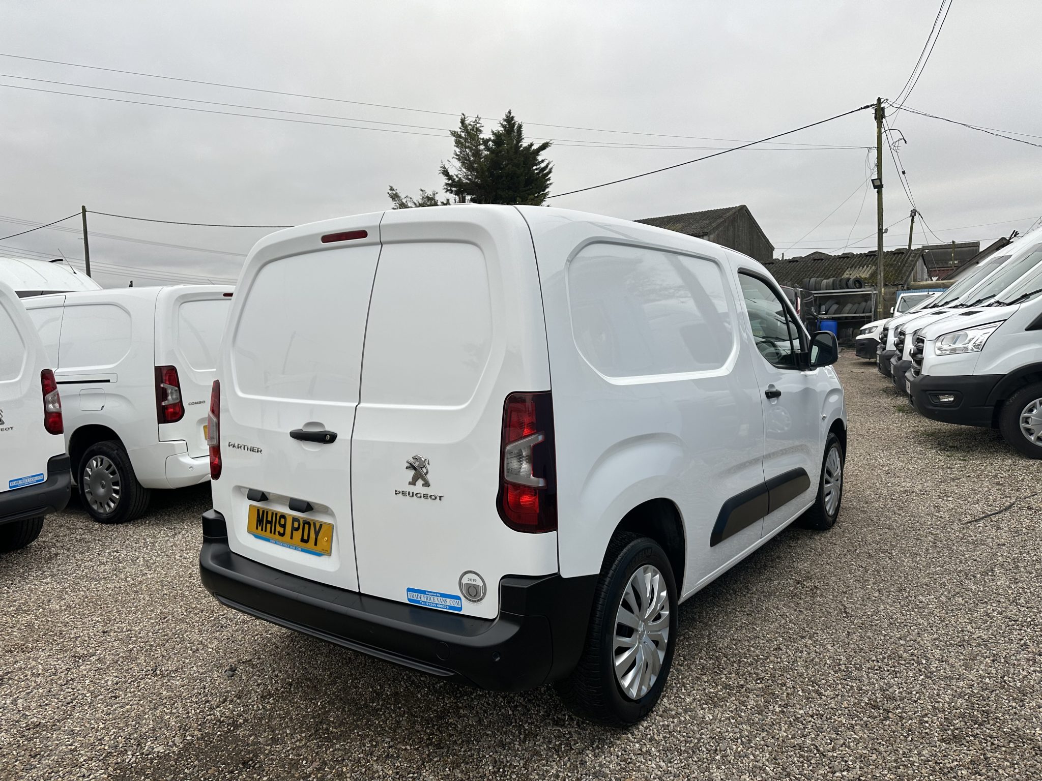 PEUGEOT PARTNER PROESSIONAL AIR CON EURO 6 ULEZ COMPLIANT VANS FOR SALE