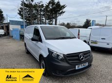 2022 (71 PLATE) MERCEDES-BENZ VITO 114 PROGRESSIVE L2 *AUTOMATIC * PANEL VAN AIR CON REVERSING CAMERA EURO 6 69K MILES