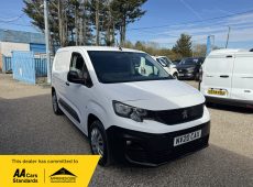 2020 (20 PLATE) PEUGEOT PARTNER PROFESSIONAL L1 PANEL VAN AIR CON EURO 6 ULEZ COMPLIANT 69K MILES