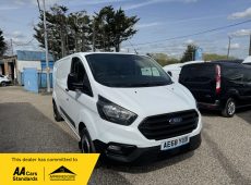 2018 (68 PLATE) FORD TRANSIT CUSTOM 300 BASE L2 H1 PANEL VAN EURO 6 ULEZ COMPLIANT